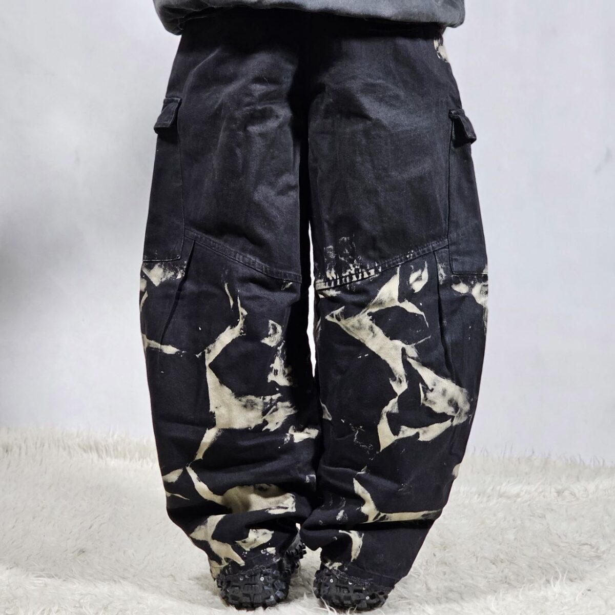 شلوار بالونی بالنسیاگا - Image 2